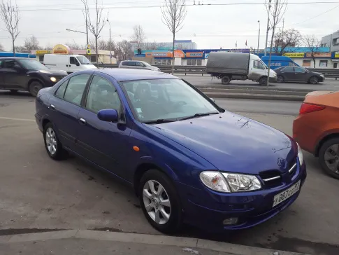 Nissan Almera