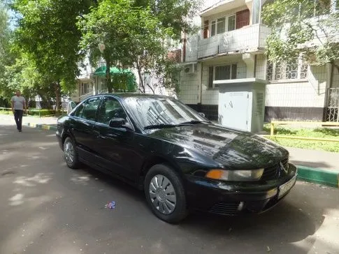 Mitsubishi Galant VIII